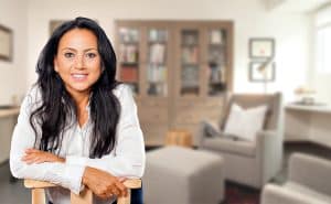 What is hypnotherapy used for. A female therapist in a therapy room.