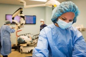 Eye surgery - hypnotherapy training for healthcare professionals