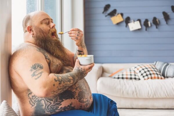 hypno-fasting hypnofasting hypnotherapy intermittent fasting fast diet 16:8 food junk healthy overweight fat thin man overweight tattoos tattooed eating