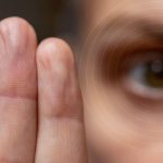 Hypno-EMDR showing a face and two fingers